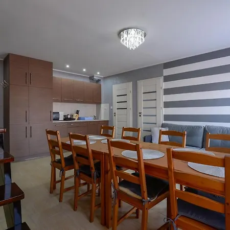 Apartament Rybacka 84c *
